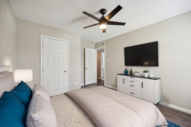 1706 Delaford Circle, Carrollton, TX 75007