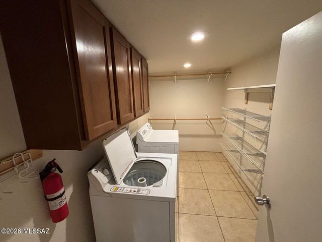 202 E Fairground Drive, Tucson, AZ 85714