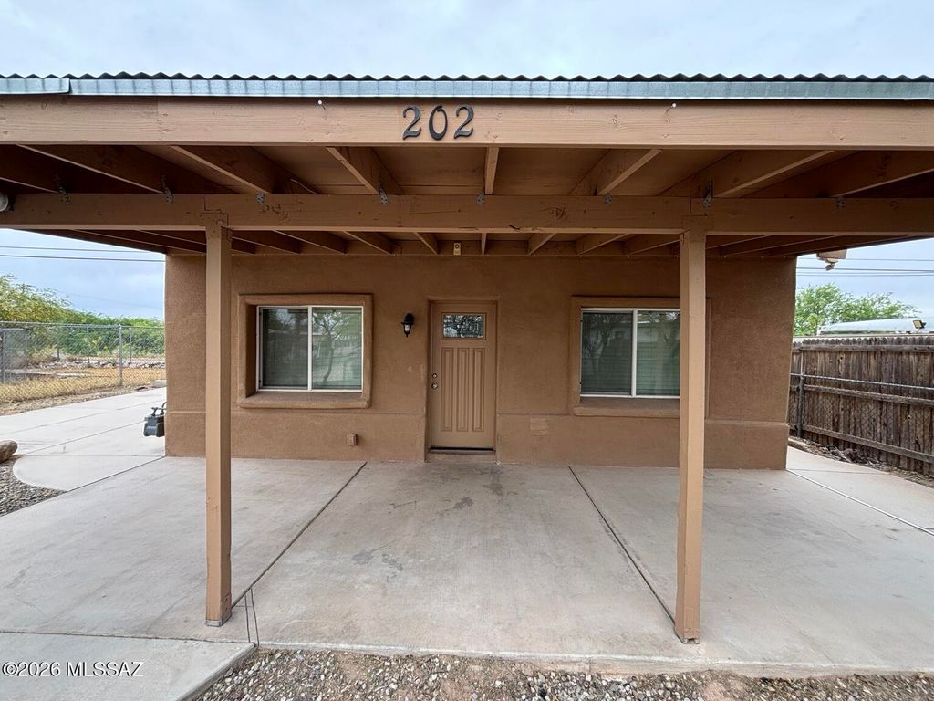202 E Fairground Drive, Tucson, AZ 85714