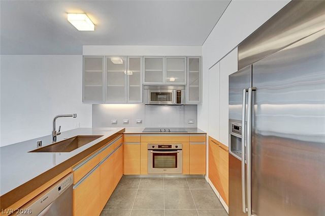 3722 Las Vegas Boulevard 2310, Las Vegas, NV 89158