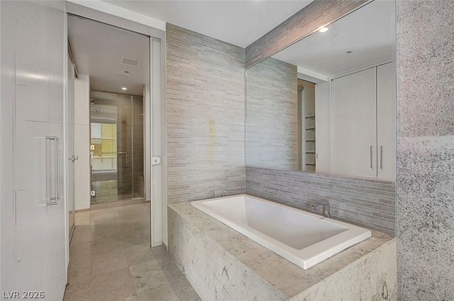 3722 Las Vegas Boulevard 2310, Las Vegas, NV 89158