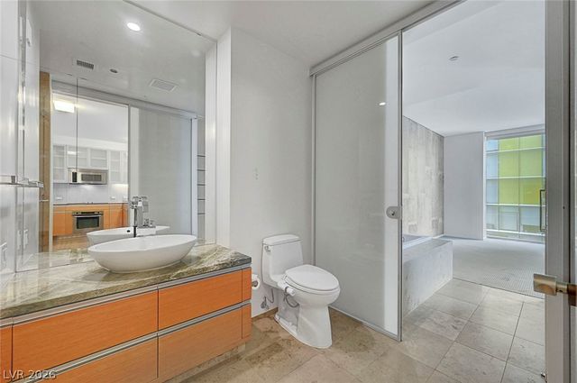 3722 Las Vegas Boulevard 2310, Las Vegas, NV 89158