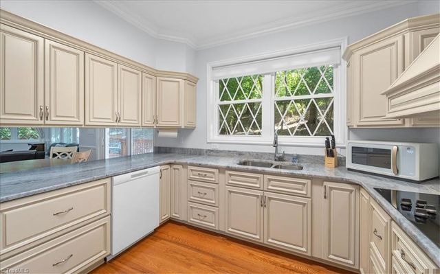 3100 Stratford Court, High Point, NC 27265