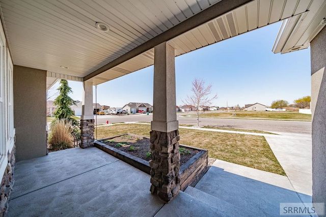 2600 N Badger Creek Road, Idaho Falls, ID 83401
