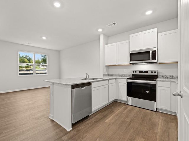 5976 Skylar Drive, Atlanta, GA 30331