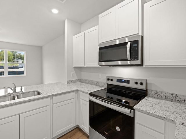 5976 Skylar Drive, Atlanta, GA 30331