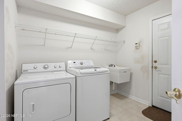 5735 PIPER GLEN Boulevard, Jacksonville, FL 32222