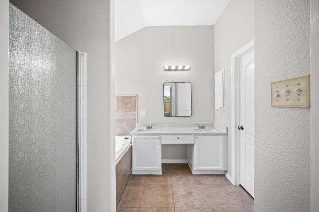 444 De Coster Boulevard, Alvin, TX 77511