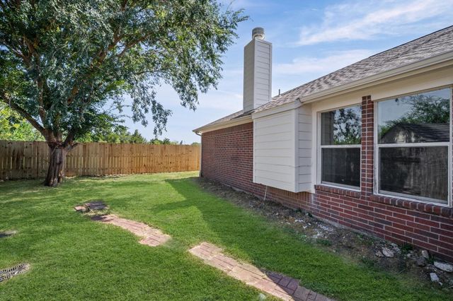 444 De Coster Boulevard, Alvin, TX 77511