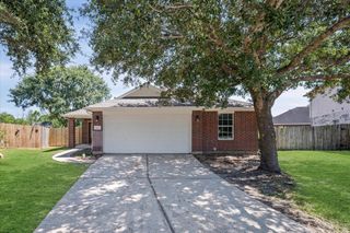 444 De Coster Boulevard, Alvin, TX 77511