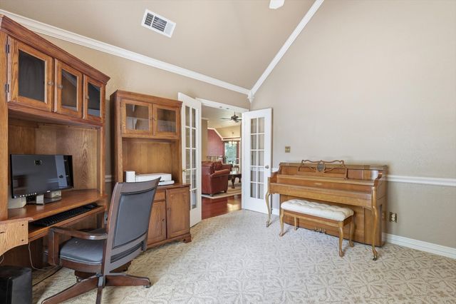 3600 Chateaux Lane, Hurst, TX 76054