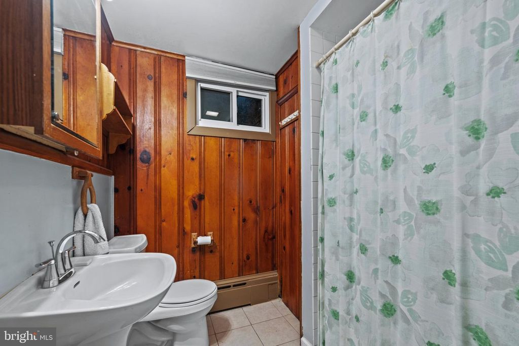 Image 47 of property listing at 717 HILLEN RD, Baltimore, MD 21286