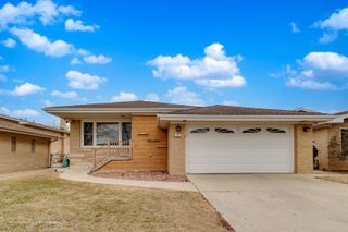 2943 Mayfair Avenue, Westchester, IL 60154