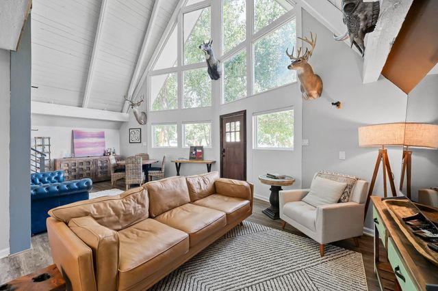 446 Fantasy Lane, Montgomery, TX 77356