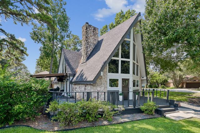 446 Fantasy Lane, Montgomery, TX 77356