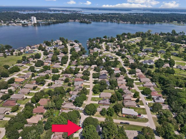 446 Fantasy Lane, Montgomery, TX 77356