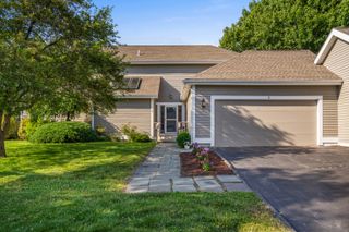 6 Pondside Court 6, Stonington, CT 06355