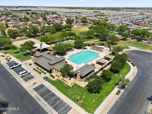 223 S 172ND Drive, Goodyear, AZ 85338