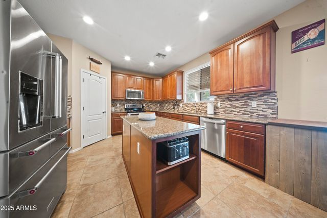 223 S 172ND Drive, Goodyear, AZ 85338