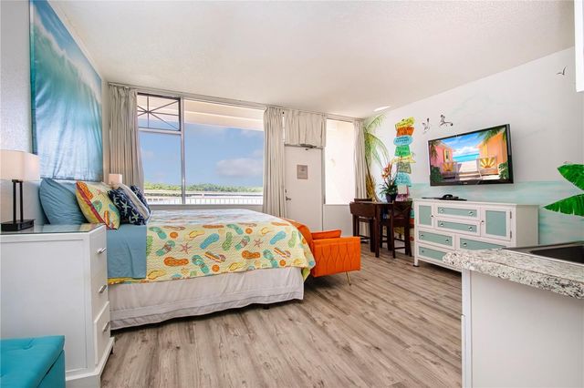 611 DESTINY DRIVE 403, Ruskin, FL 33570