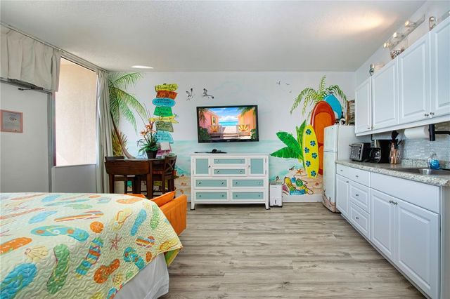 611 DESTINY DRIVE 403, Ruskin, FL 33570