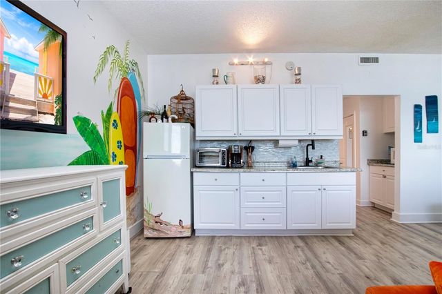 611 DESTINY DRIVE 403, Ruskin, FL 33570