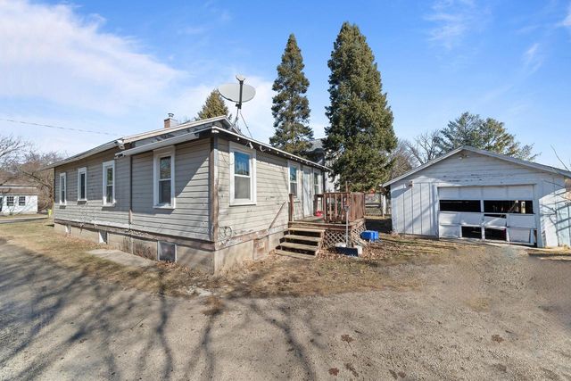 930 E Wisconsin STREET, Delavan, WI 53115