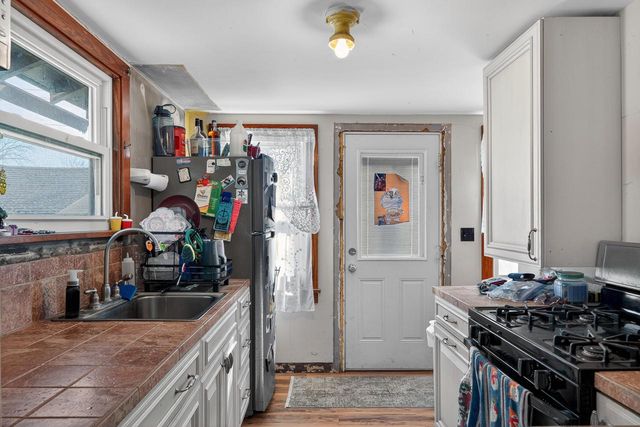 930 E Wisconsin STREET, Delavan, WI 53115