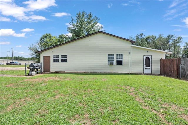 326 Gordon Pond Road, Lafayette, GA 30728