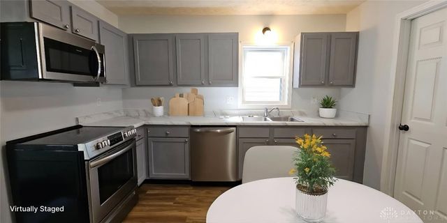 218 E McCabe Street, Eaton, OH 45320
