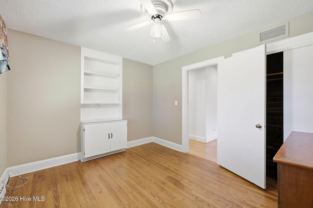 3284 N Walnut Street, Farmville, NC 27828
