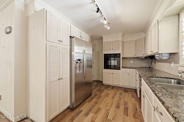 3284 N Walnut Street, Farmville, NC 27828