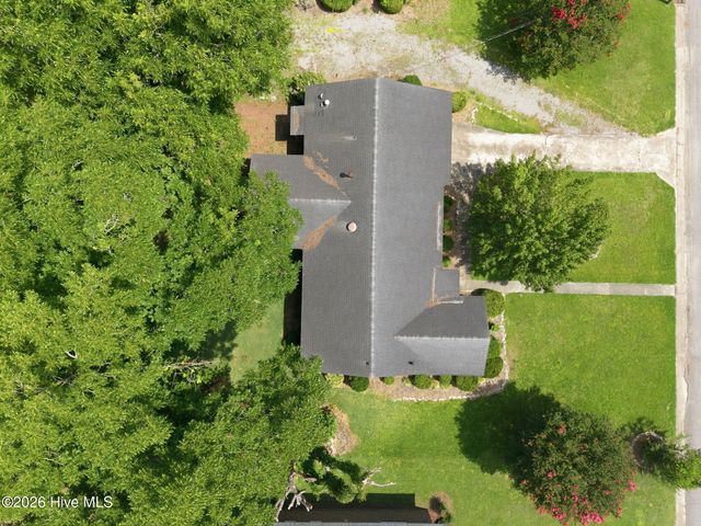 3284 N Walnut Street, Farmville, NC 27828