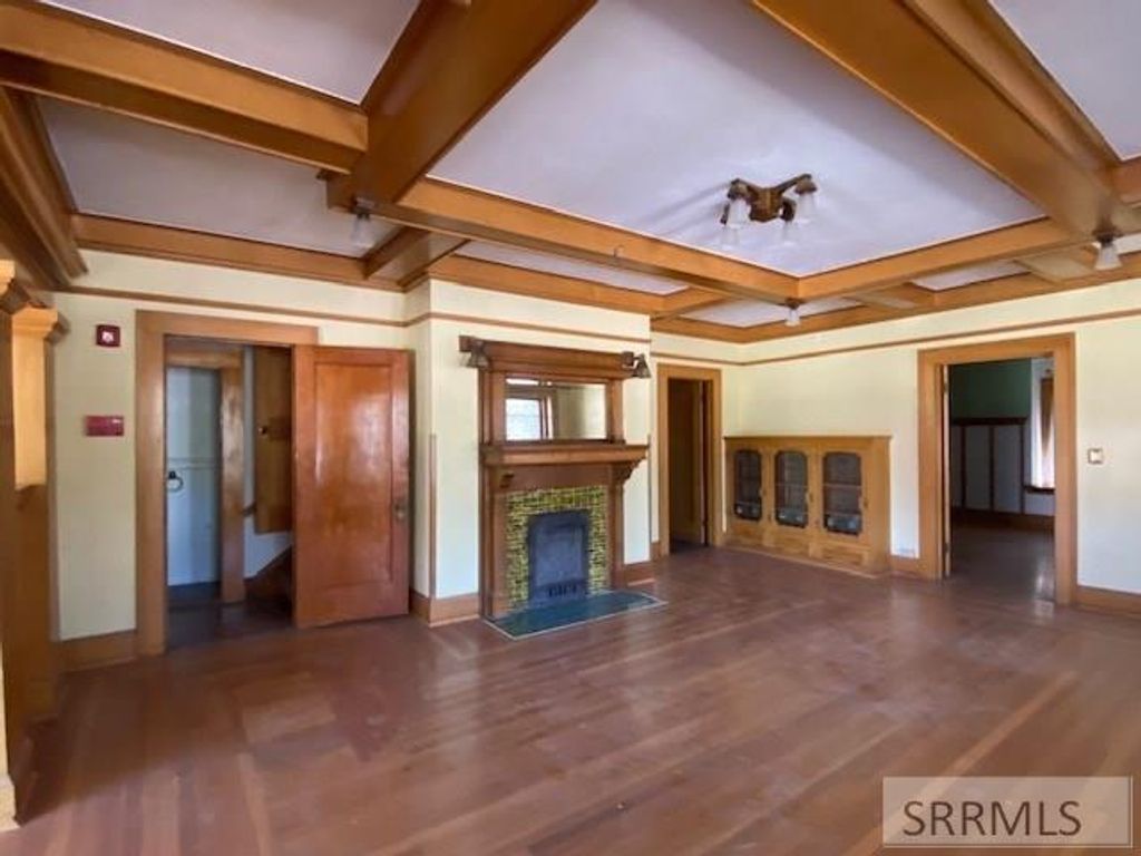 Image 15 of property listing at 2859 E 650 N, Roberts, ID 83444