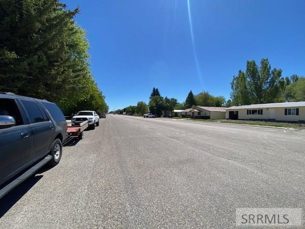 Image 20 of property listing at 2859 E 650 N, Roberts, ID 83444