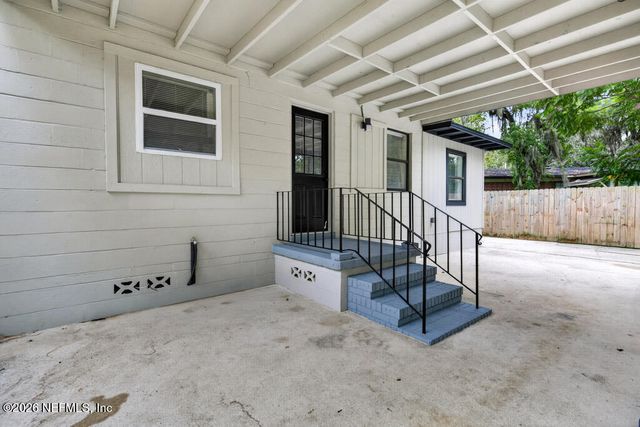 1716 LAYTON Road, Jacksonville, FL 32211