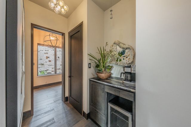 1413 Post Oak Place, Westlake, TX 76262