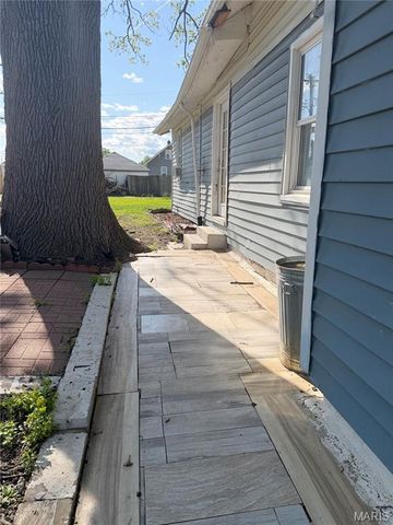 1713 Spruce Street, Granite City, IL 62040