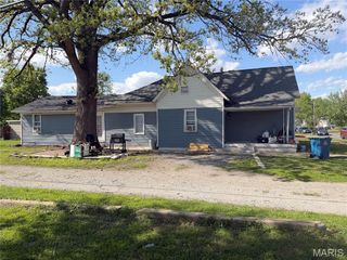 1713 Spruce Street, Granite City, IL 62040