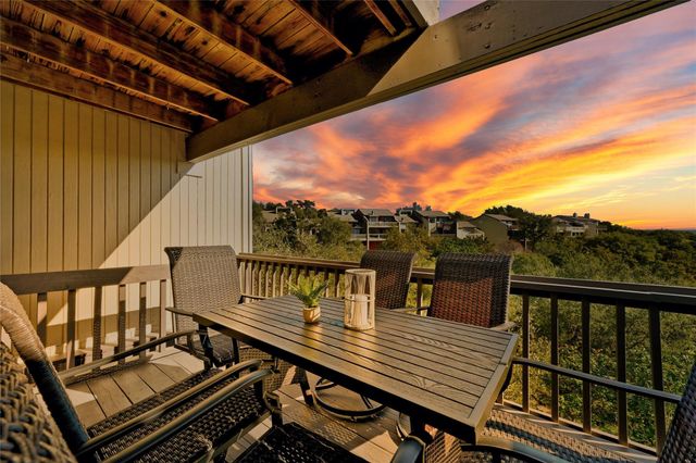 115 Comanche PT, Point Venture, TX 78645