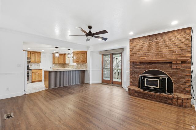 1443 E WASHAKIE CIR, Ogden, UT 84403