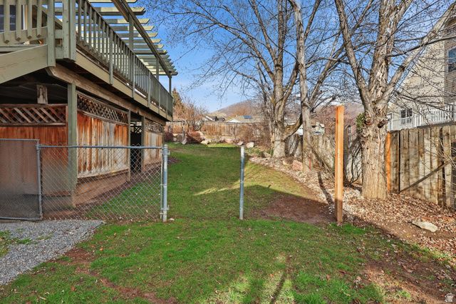 1443 E WASHAKIE CIR, Ogden, UT 84403