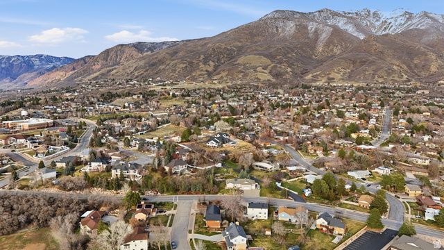 1443 E WASHAKIE CIR, Ogden, UT 84403