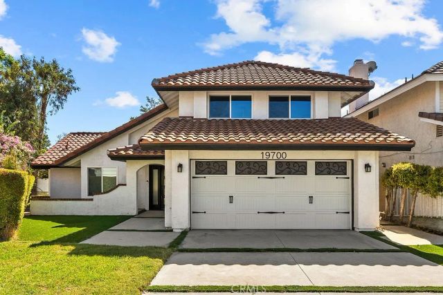 19700 Lull, Winnetka, CA 91306