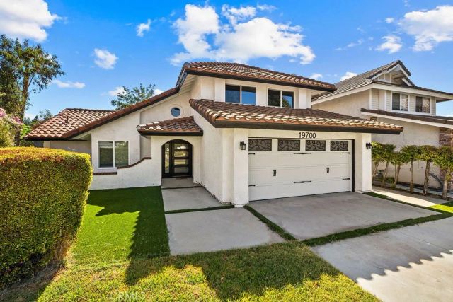 19700 Lull, Winnetka, CA 91306