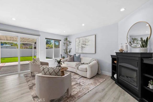 19700 Lull, Winnetka, CA 91306