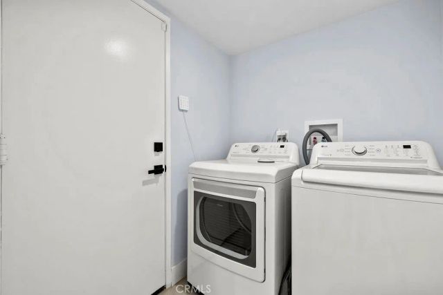 19700 Lull, Winnetka, CA 91306