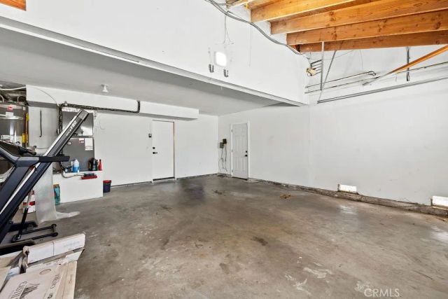 19700 Lull, Winnetka, CA 91306