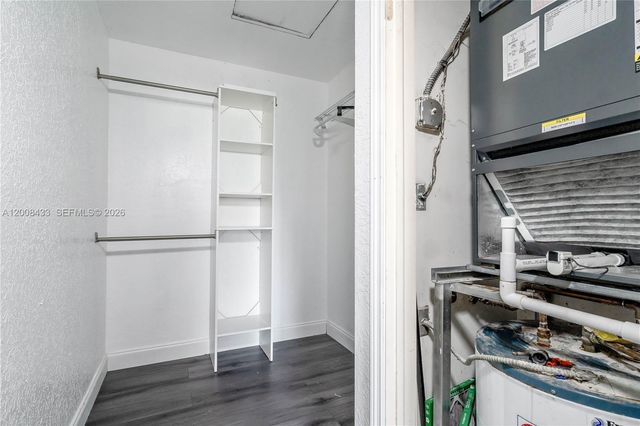 9804 NW 37th St 3E, Sunrise, FL 33351