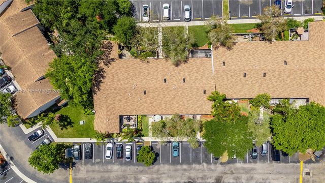 9804 NW 37th St 3E, Sunrise, FL 33351